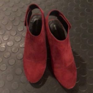 ADAM TUCKER SUEDE HEELS